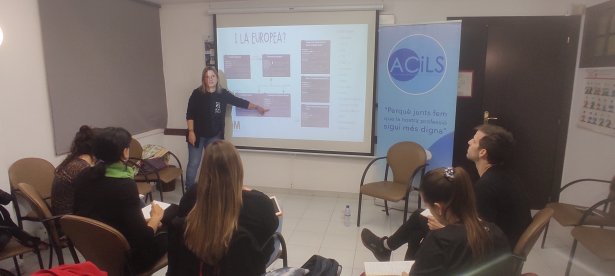 Curs �mbit pol�tic